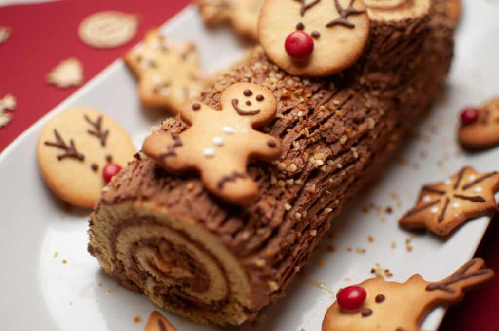 what is a christmas chocolate yule log