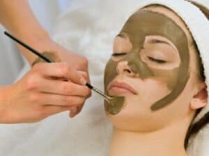 applying chocolate mask